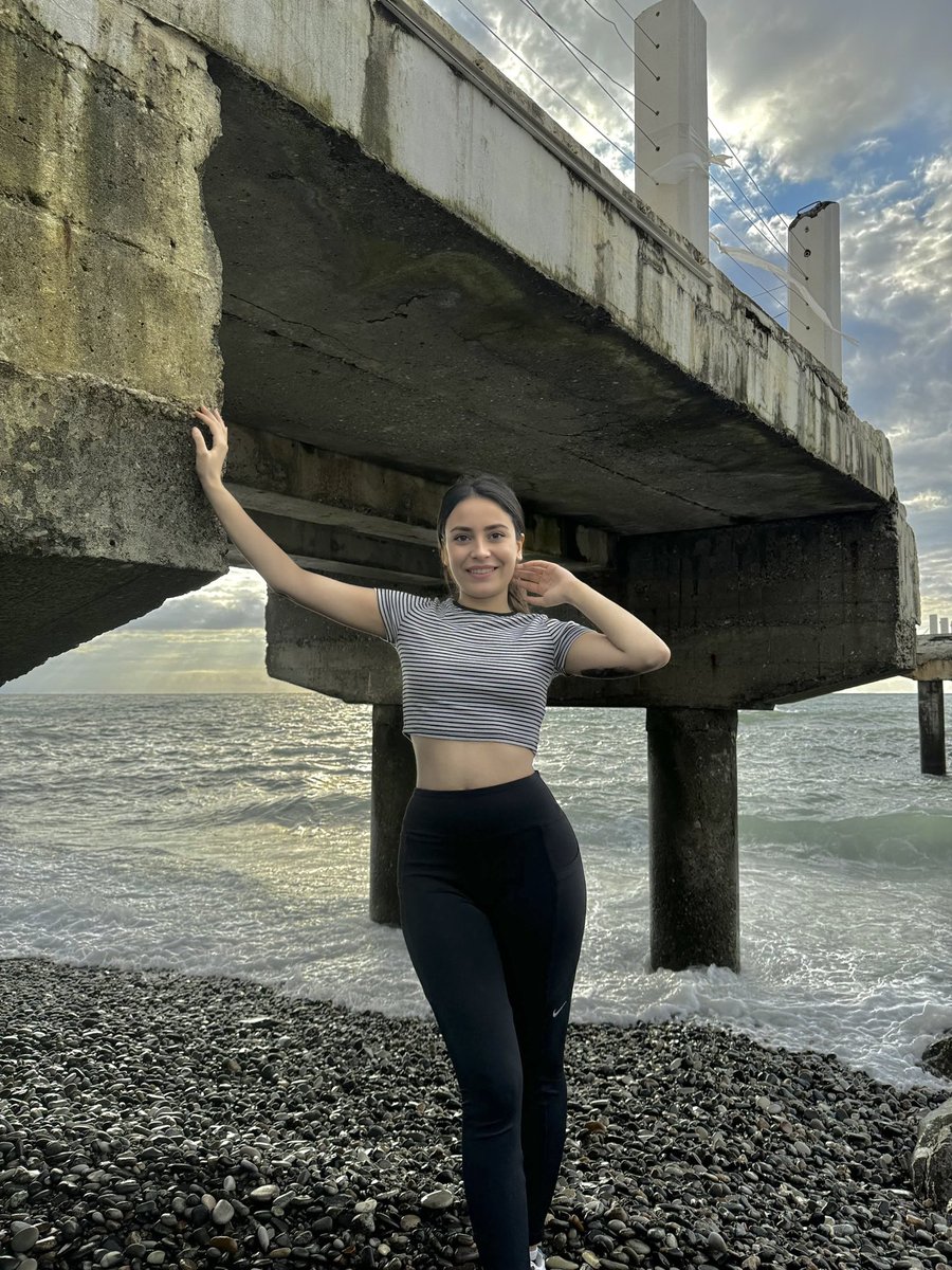 Sur Sadık Kadın Escort Naz